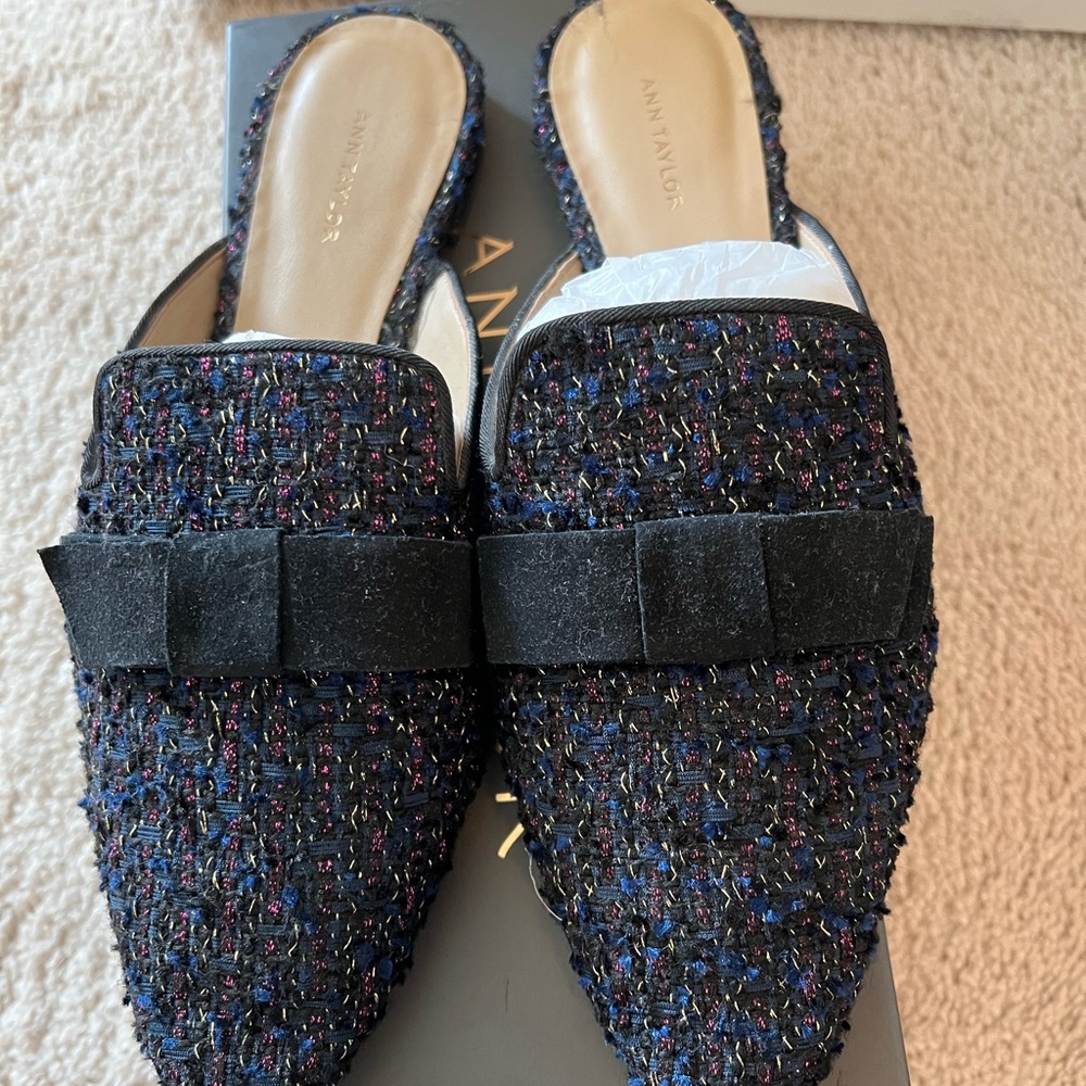 Ann Taylor Elsie Tweed Bow Slide